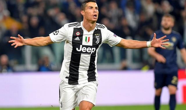  意甲金靴争夺白热化四大射手差距缩小  