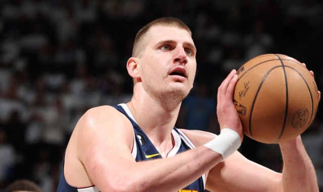  爱德华兹34分森林狼克掘金  