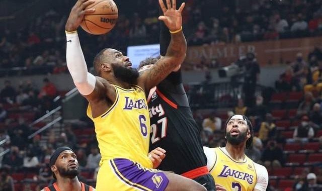  湖人惨败国王跌出附加赛区  