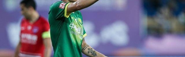  凯恩戴帽助阵热刺大胜谢菲联终结三轮不胜