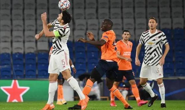  德甲新军圣保利主场首秀爆冷取胜  