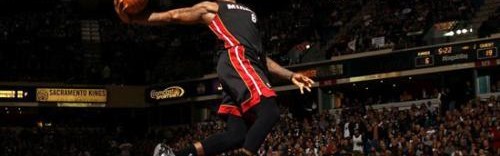  锡安暴力美学扣篮引领鹈鹕击溃开拓者