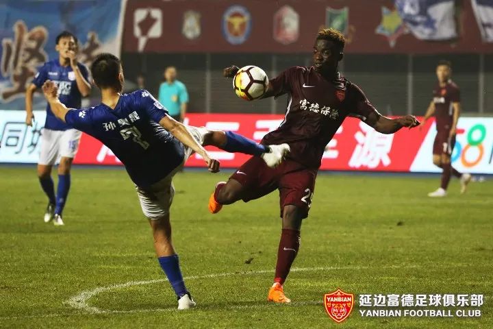  里尔新援首秀破门，助球队客场战平强敌  